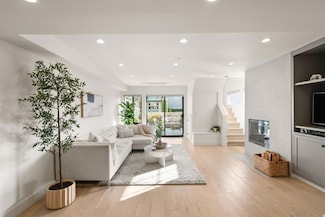 685 High St Unit 2B, Palo Alto, CA 94301