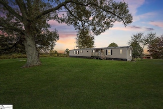 13406 S Highway 11, Westminster, SC 29693