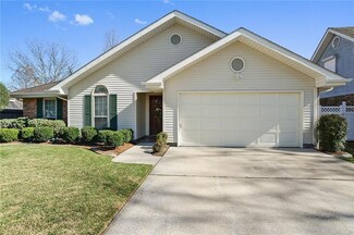 369 Longwood Dr, Destrehan, LA 70047