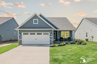 8265 Grande Lake Cir, Temperance, MI 48182