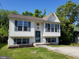 6307 Foote St, Capitol Heights, MD 20743