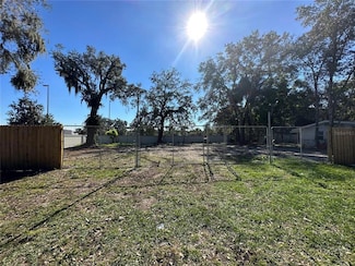 1611 E Comanche Ave, Tampa, FL 33610