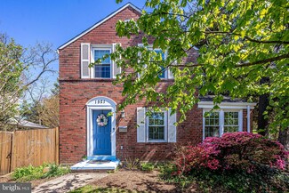 1521 N Longfellow St, Arlington, VA 22205