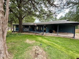 208 S Kingswood Dr, Mountain Home, AR 72653