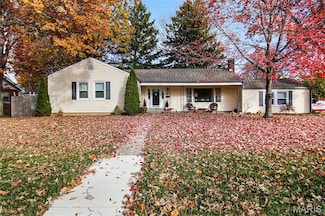 414 E 4th St, O Fallon, IL 62269