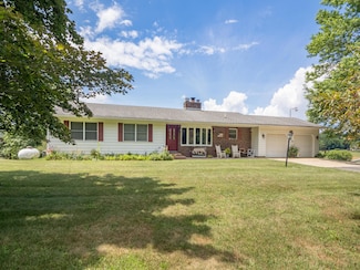 828 N 16th St, Otsego, MI 49078