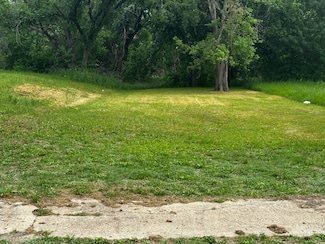 603 E 17th Ave, Corsicana, TX 75110