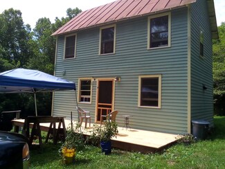 37 Whiteside Rd, Rockbridge Baths, VA 24473