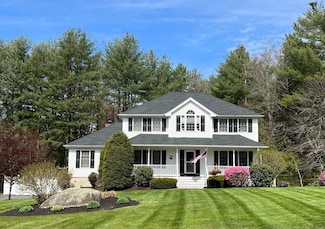 1 Yorkshire Ln, Londonderry, NH 03053