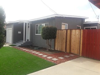 662 S 42nd St, San Diego, CA 92113