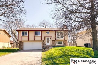 6011 N 126th Ave, Omaha, NE 68164