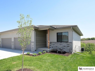 14806 Bruning St, Bennington, NE 68007