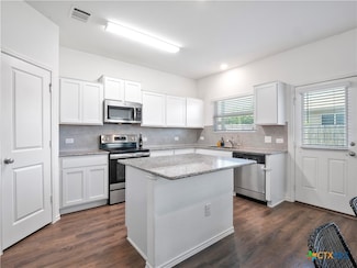 109 Comet Dr Unit 3J, Jarrell, TX 76537