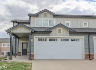 2825 28th St W, Williston, ND 58801