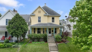 208 E Navarre St, South Bend, IN 46601