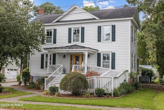 567 E Water St, Belhaven, NC 27810