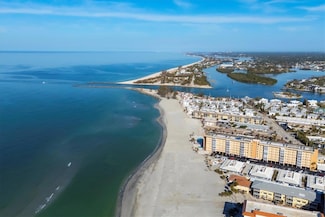 1255 Tarpon Center Dr Unit 303, Venice, FL 34285