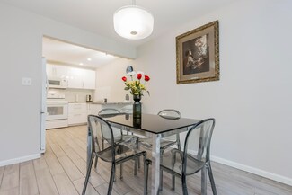 171 Pine St Unit 1N, Portland, ME 04102