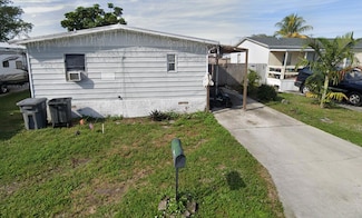 11816 Bay Place, Boca Raton, FL 33428