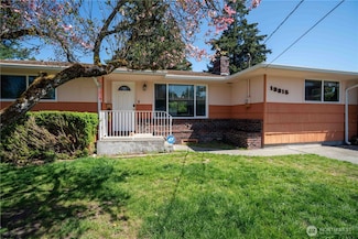13815 Park Ave S, Tacoma, WA 98444