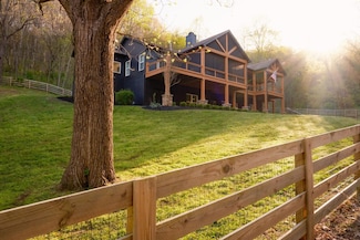 6748 Lane Rd, College Grove, TN 37046