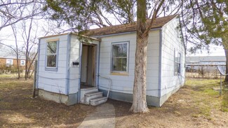 3158 S Yale St, Wichita, KS 67210