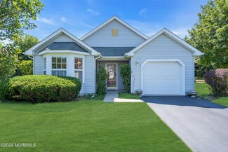 5 Springer Ct, Whiting, NJ 08759