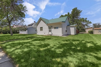 51 3rd Ave S, Stanford, MT 59479