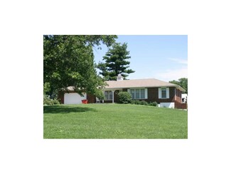 32906 E Truman Rd, Grain Valley, MO 64029