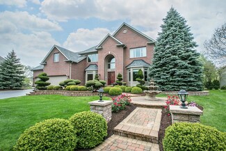 1803 Wicklow Rd, Naperville, IL 60564