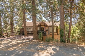 24556 Altdorf Dr, Crestline, CA 92325