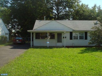 73 Lanning St, Ewing, NJ 08618