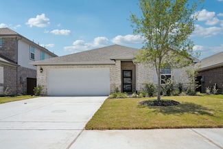 2534 Bay Winds Ln, Mont Belvieu, TX 77523