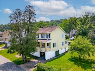 18 Allegheny Ave, Cuddy, PA 15031