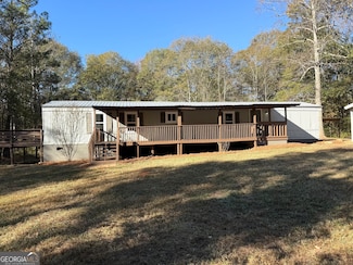 1921 Star Point Rd, Carrollton, GA 30116