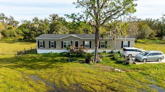 437 Bronco Rd, Zolfo Springs, FL 33890