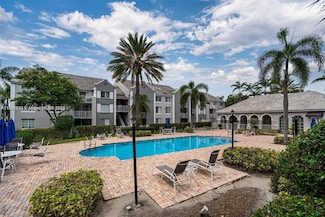 711 SW 111th Way Unit 1077, Pembroke Pines, FL 33025