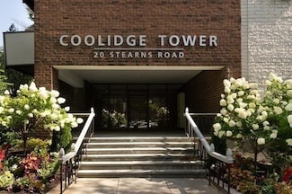 20 Stearns Rd Unit 50, Brookline, MA 02446