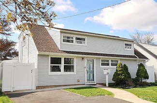 444 Remsen Ave, Avenel, NJ 07001