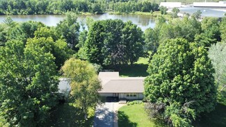 105 James Ave, Rothschild, WI 54474