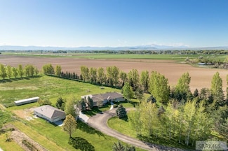 273 N 400 W, Blackfoot, ID 83221