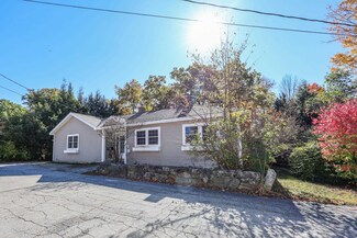 24 Freedom Dr, Farmington, NH 03835