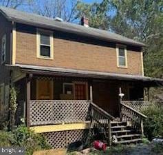 2083 Sir Johns Run Rd, Berkeley Springs, WV 25411
