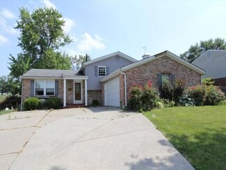 1227 Waycross Rd, Cincinnati, OH 45240