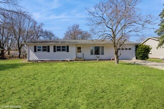801 Adrian St, Yorkville, IL 60560