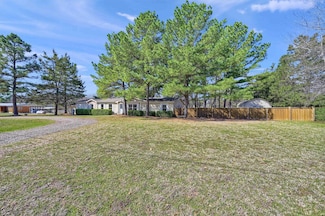 585 Paradise Cove Rd, Pottsboro, TX 75076