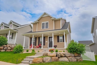 615 Prospect Rd, Waunakee, WI 53597