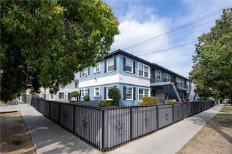 4325 Clinton St, Los Angeles, CA 90004