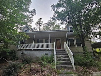 213 Lakeview Rd, Eastover, SC 29044