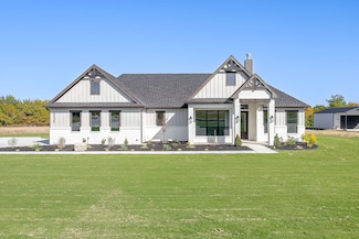 2036 Carrie Ct, Weatherford, TX 76088